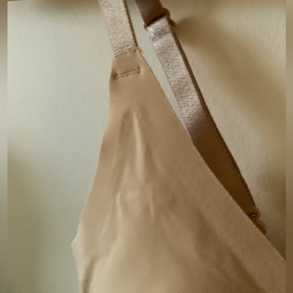 🤎 Invisibles Convertible Bra, Size S - Picture 5 of 7